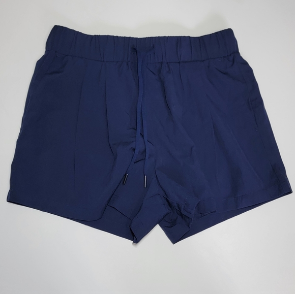 Halara High Waisted  Drawstring Ruched Side Pocket Casual Shorts / Size XS - Picture 1 of 13